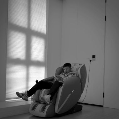 Unlock the Power of Relaxation: The Incredible Benefits of Massage Chairs